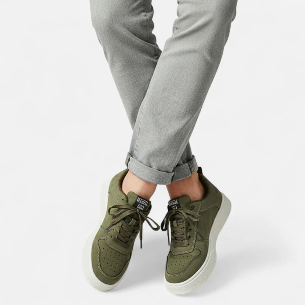ECLAVA | Men’s Classic Low-Top Trainers